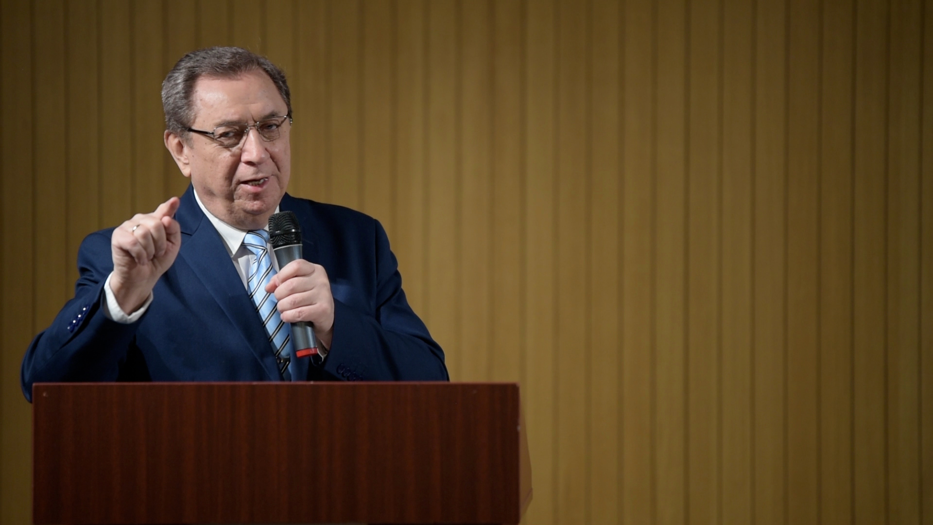 Dr. Mészáros Kálmán prédikációja