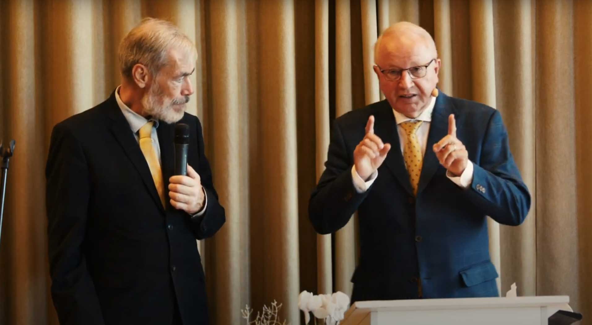 Éjféli Kiáltás Misszió októberi összejövetele. 2024 Budapest. Hotel Grand Danubius, Margitsziget